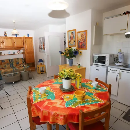 Apartment T2 Pierres De Jade Avec Piscine Saint-Cyprien (Pyrenees-Orientales)